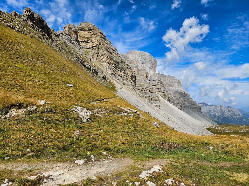 Berg op weg naar top