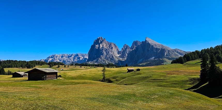 Seiser Alm met Sella, Langkofel en Plattkofel