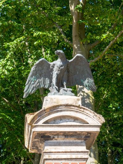 Ledeboerpark ingang adelaar