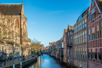 voorstraatshaven en grote kerk