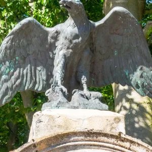 Ledeboerpark ingang adelaar