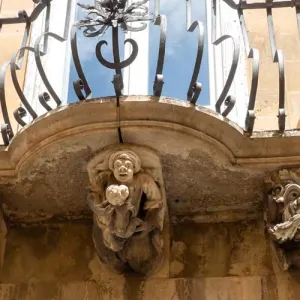 Ragusa balkonversiering