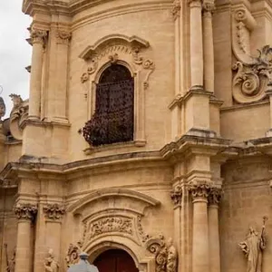 Ragusa, kerk van buiten