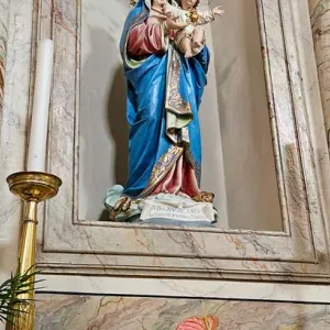 interieur kerk Fai