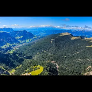 panorama seceda-ortisei-alpen
